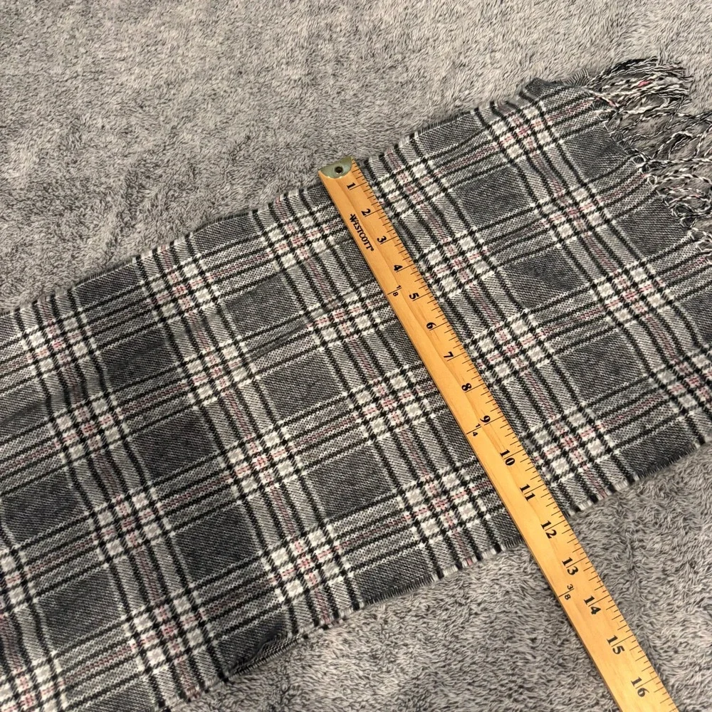 Cashmere Scarf Plaid Fringe Made in Scotland Quiet Luxury Preppy Classic 21257